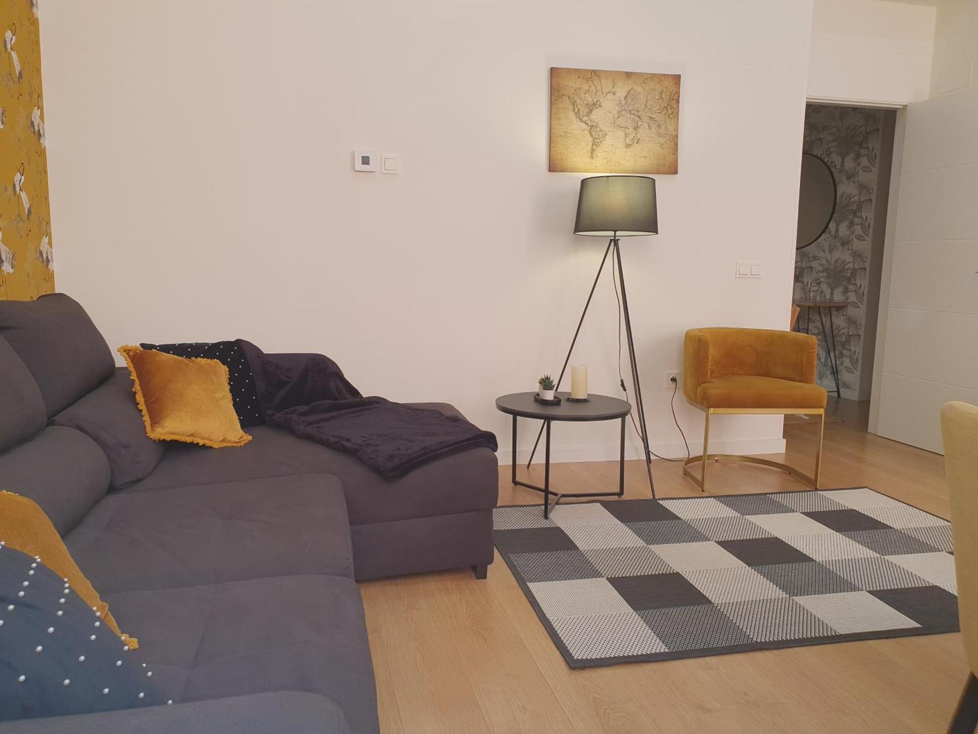 Beautiful Historic Center Apt! Малага Экстерьер фото